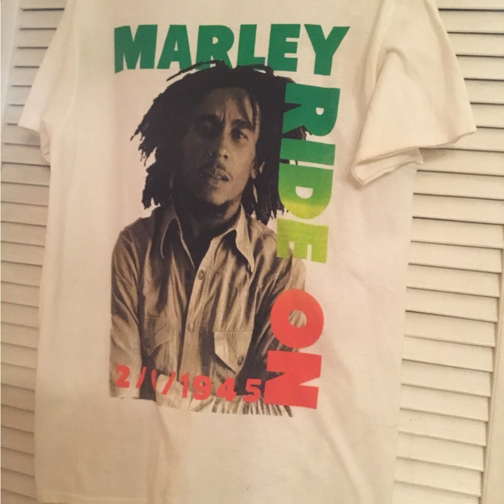 Brand new Bob Marley t shirt size medium